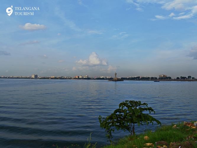 Hussain Sagar Lake